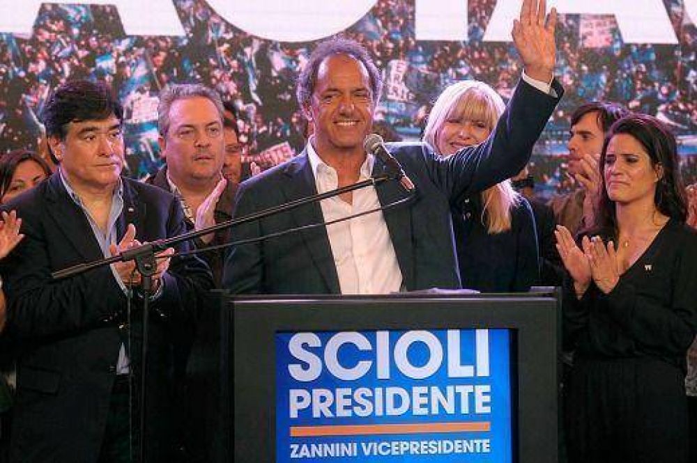 Scioli junto a Carlos Zannini ser� recibido este lunes por la Presidenta