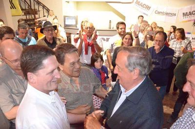 De Tandil al sill�n de Rivadavia: Macri Presidente