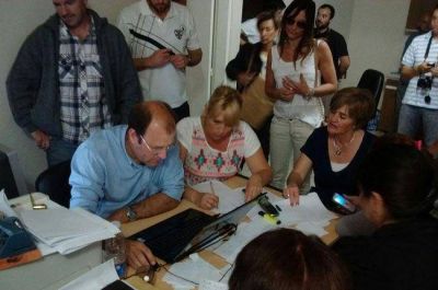 En Santa Rosa se impuso Scioli por unos 3.000 votos