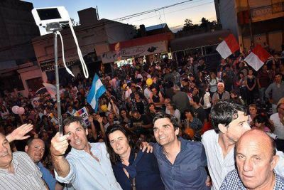 Euforia en el bunker de Cambiemos en Santa Rosa