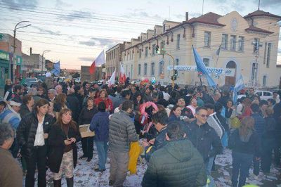 La oposici�n celebr� el triunfo de Macri en la Presidencia