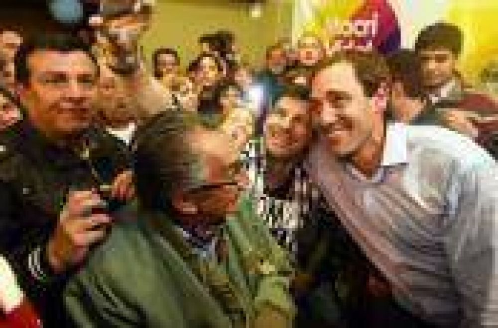 Garro celebr� el triunfo de Macri: �Es una enorme alegr�a y un gran compromiso�