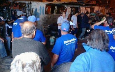 Paro de empleados municipales: C�rdoba y De Santolo estuvieron en Santa Clara 
