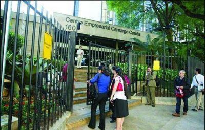 El esc�ndalo Petrobras impacta en Alpargatas y en Loma Negra