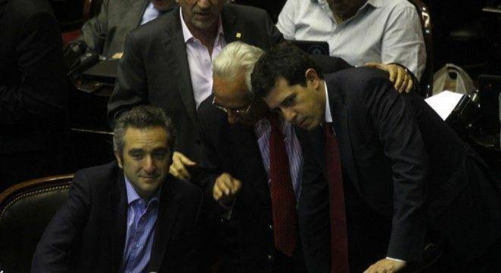 Cristina analiza despedirse con un golpe de efecto y enviar�a el 82% m�vil