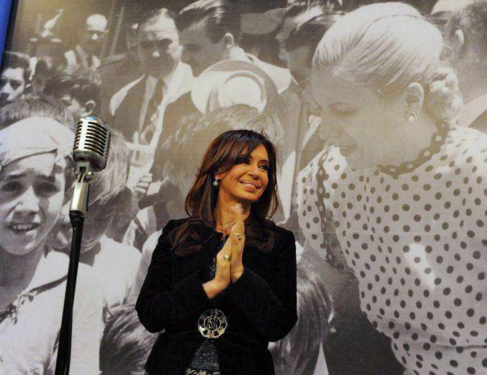 Cristina agradeci� emotiva carta de apoyo que le enviaron cient�ficos del Conicet