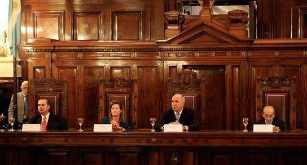 Declaran inconstitucional la deducci�n del 15 % para la Anses