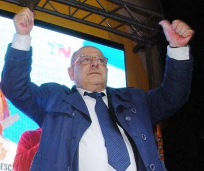 Carlos Arroyo, como T�pac Amaru, puede terminar �descuartizado� por ambiciones pol�ticas