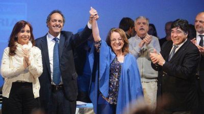 El radicalismo le pidi� a la Corte Suprema que suspenda la asunci�n de Alicia Kirchner