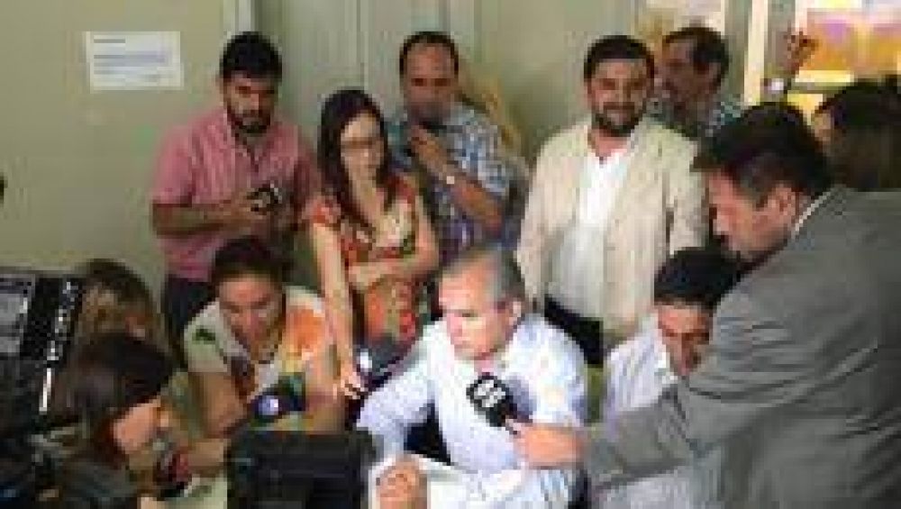 Viejos funcionarios del bussismo representan al espacio de Macri en Tucum�n