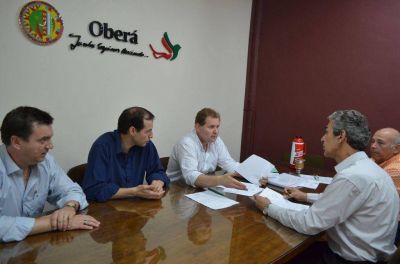 El Intendente electo de Ober� recibi� informes sobre el estado de situaci�n de la Municipalidad