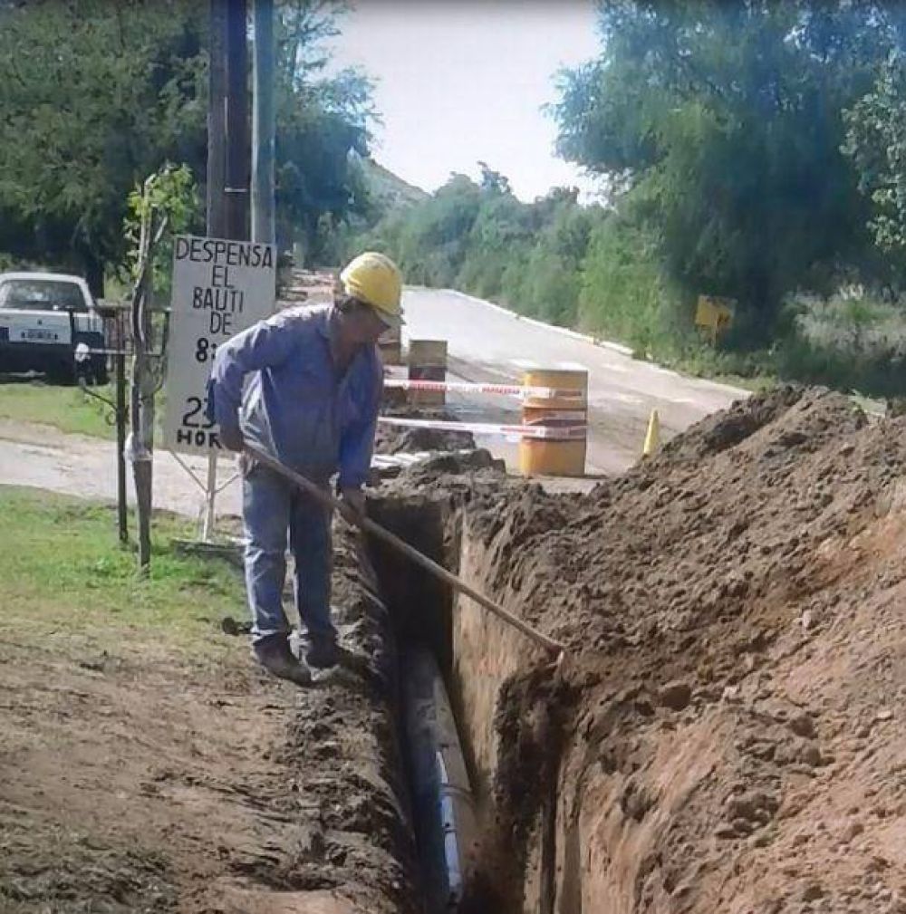 Ampl�an la red troncal de agua potable de Juana Koslay
