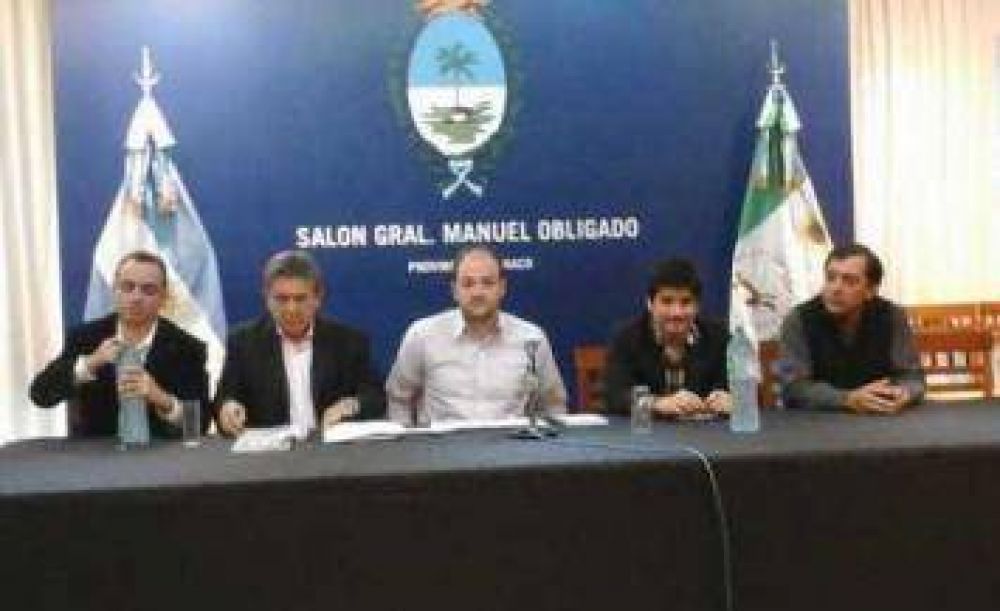 Se realiza en Casa de Gobierno la audiencia p�blica por la calidad del servicio de transporte interurbano