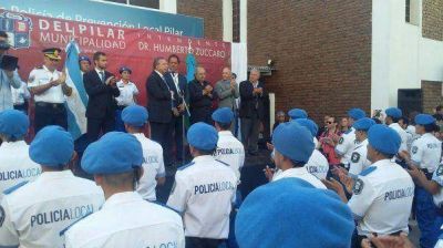 Scioli encabez� egreso de polic�a local en Pilar