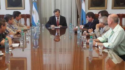 Senadores de Cambiemos asumieron un compromiso con Bahl