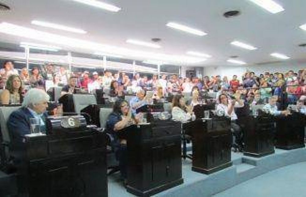 Ra�l Ronco M�ndez va por la firma del convenio colectivo