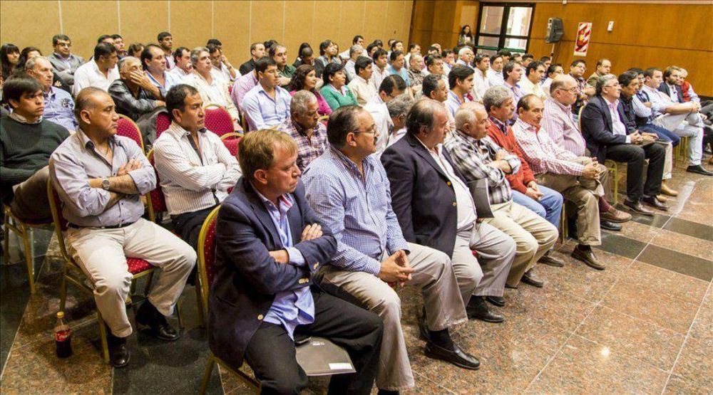 Municipios, en jaque: el Grand Bourg les ajustar� los fondos