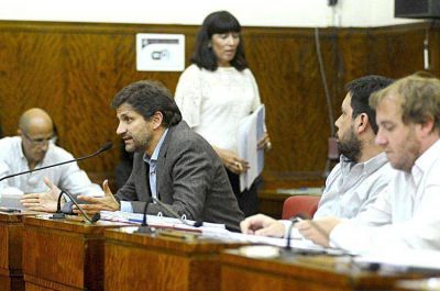 Concejales aprobaron una suba en la tarifa de taxis