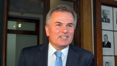El Concejo convoc� a H�ctor Gay tras decir que en la Municipalidad hab�a ��oquis�