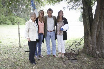 El Museo Municipal Jos� Hern�ndez recibi� las cenizas de Alberto Merlo 