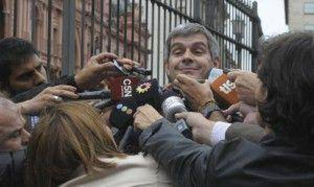 Marcos Pe�a: �Hoy no se puede decir cu�nto vale el d�lar�