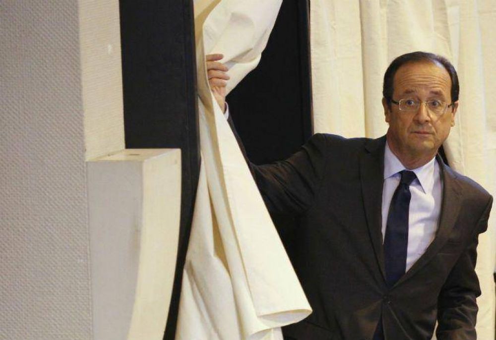 Fran�ois Hollande felicit� a Mauricio Macri y prometi� viajar a Argentina en febrero