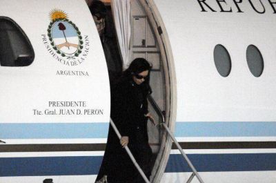 Cristina viajar� este lunes a Bariloche para visitar una planta de uranio