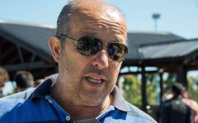 Paredi se re�ne este lunes con periodistas