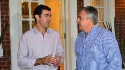 Morales y Urtubey hablaron sobre turismo, microtr�fico y boleta electr�nica en Salta 