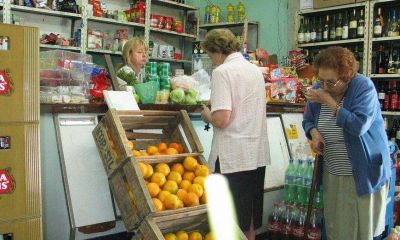 Almaceneros advirtieron especulaci�n y subas del 20% promedio en alimentos