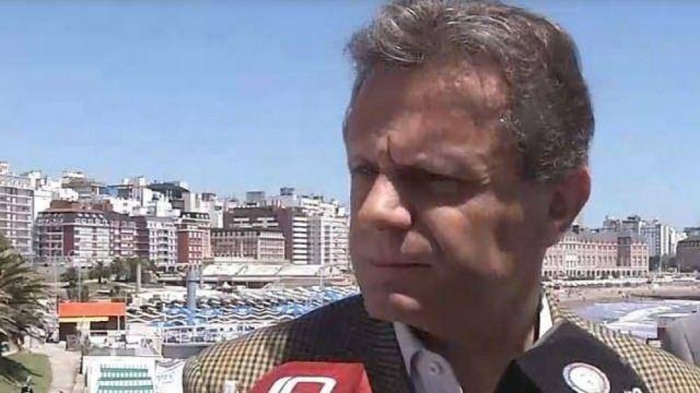 Pago de sueldos y aguinaldo: Pulti ratific� que no habr� problemas