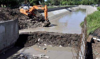 Avanza la obra del puente de Molina Arrotea