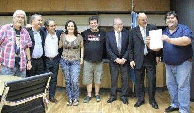 Metrodelegados consiguieron la personer�a jur�dica
