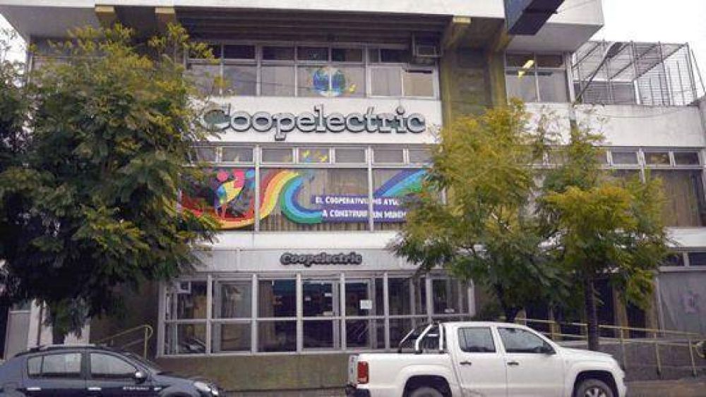 Coopelectric inaugura estacin transformadora con presencia de funcionario provincial