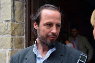 El secretario de Gobierno de la Ciudad de Salta garantiz� el pago de salarios municipales