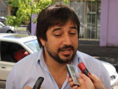 Ponce: �Las ferias seguir�n funcionando, nadie va a perder su trabajo y continuar�n siendo gratis�