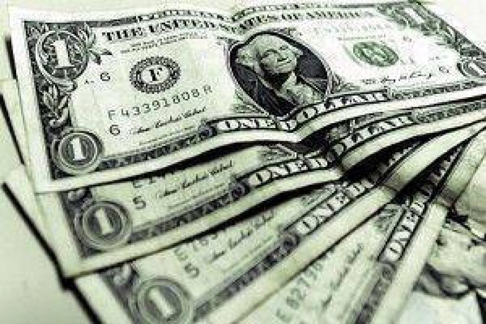 El d�lar blue retrocedi� 25 centavos y se ubic� por debajo del �CCL�