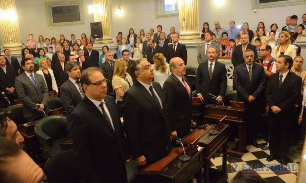  Diputados electos juraron y Cassani volver� a presidir la C�mara baja
