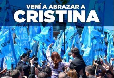 La C�mpora y Sabbatella convocan a un abrazo en Plaza de Mayo para despedir a CFK
