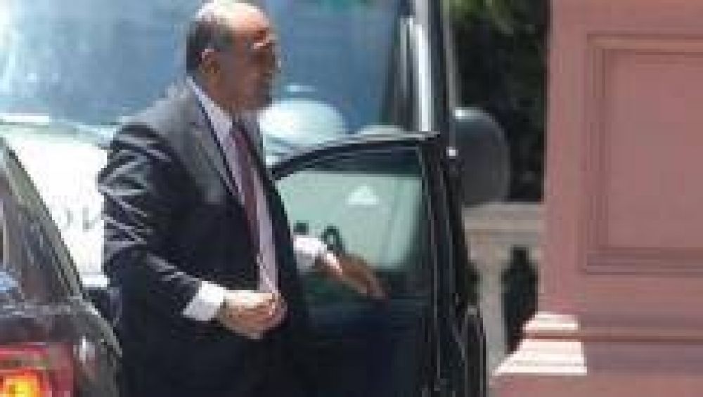 Tras el almuerzo con la Presidenta, Manzur dijo que el peronismo seguir� trabajando unido