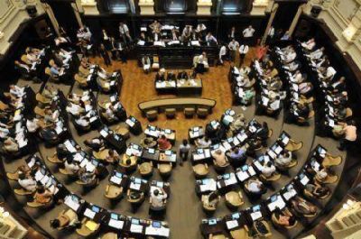 Negociaciones y cambios de �ltima hora en la Legislatura