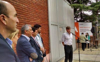 Eseverri y Galli en la inauguraci�n de la Estaci�n transformadora de Coopelectric
