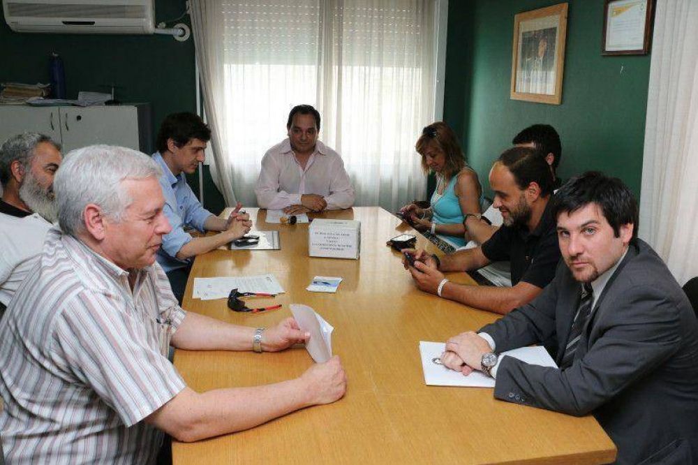 El sindicato rechaz� un bono de mil pesos y se prolong� la conciliaci�n 