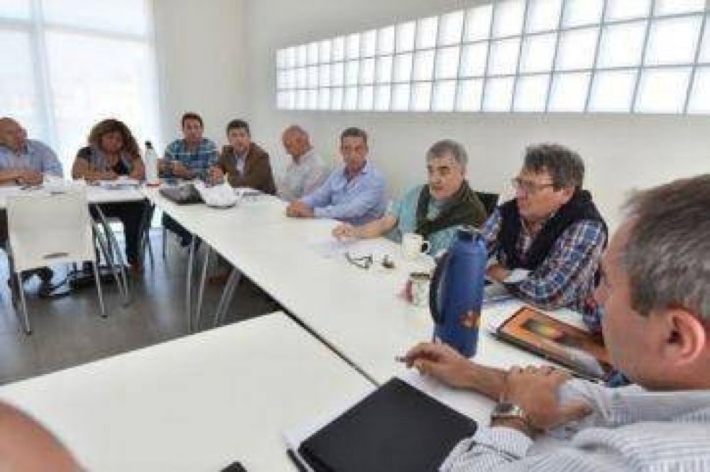 Nueva reuni�n de Mario Das Neves con su Gabinete