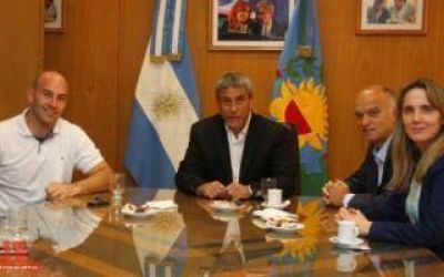 Ferraresi recibi� a Martiniano Molina y N�stor Grindetti en Avellaneda