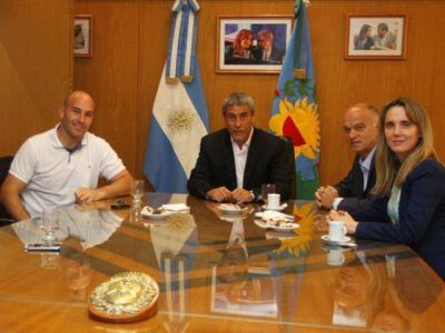 Molina, con Ferraresi y con Grindetti