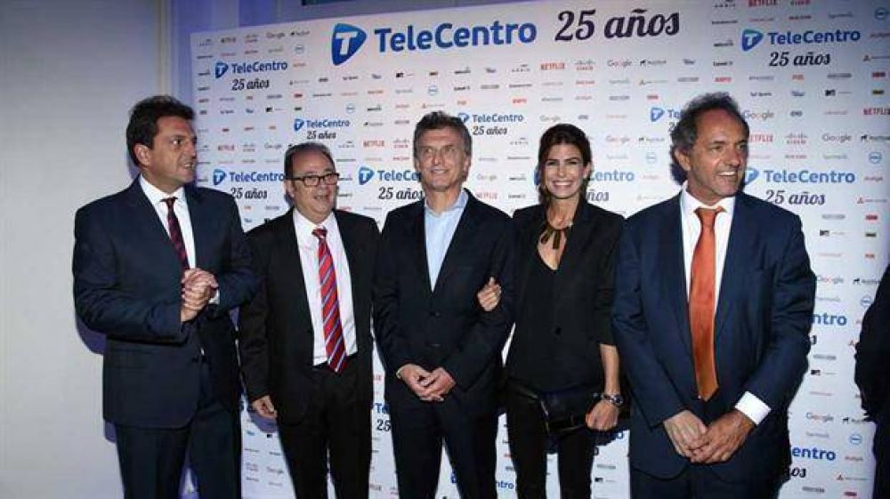 Scioli reforz� su perfil kirchnerista y culp� a Macri por los aumentos