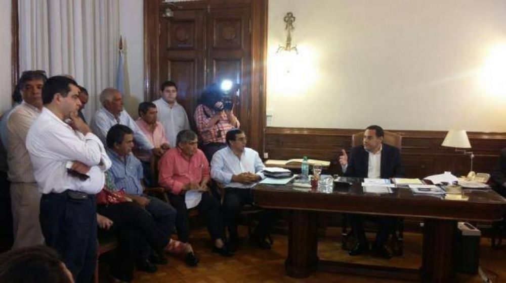 Con cortes presionar�n por el bono de $8.000