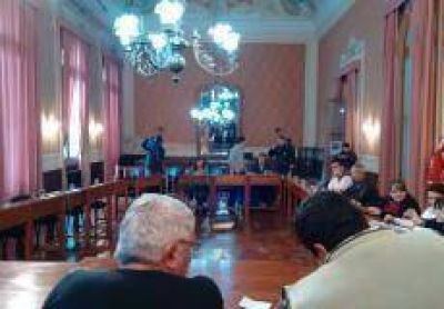 Para la Provincia, no hab�a impedimentos formales en la transferencia de la concesi�n del predio del Howard Johnson