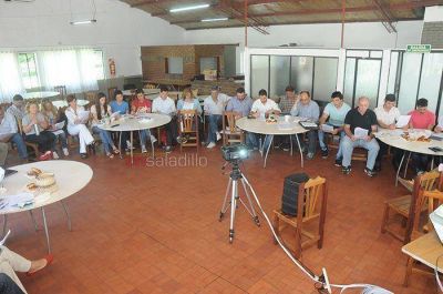 Capacitaci�n para integrantes del futuro gabinete de Salom�n